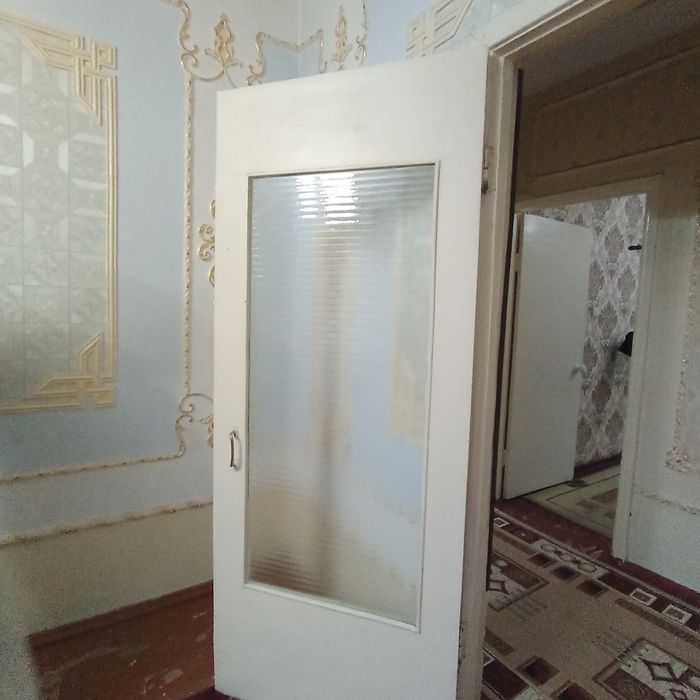 продается комплект дверей