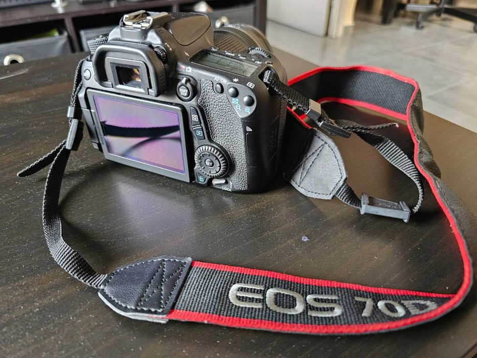 Canon EOS 70D – Пълен комплект