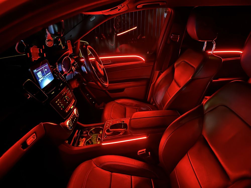 Montez  Lumini / lumina ambientale Led auto   symphony