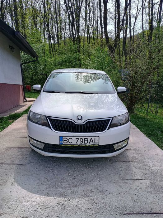 Vând Skoda Rapid 2013, 105 cp, 218 000 km
