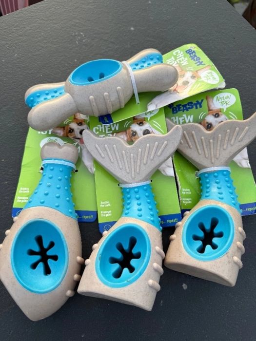 Кучешки играчки много качествени