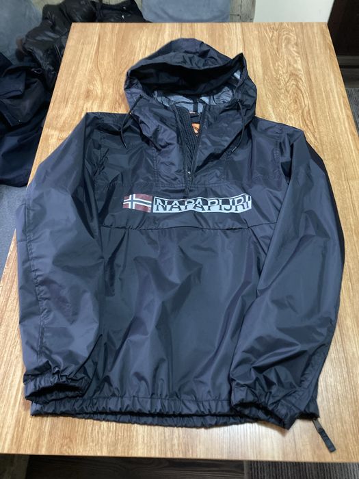 Мъжка оригинална ветровка Napapijri