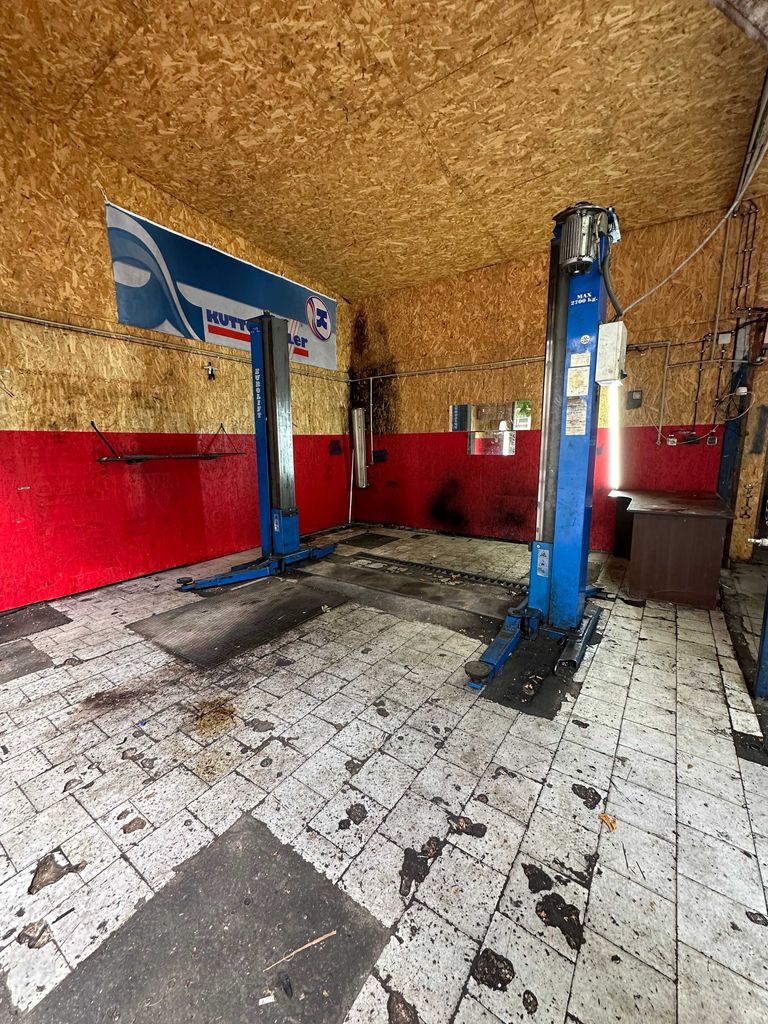 Дава се под наем Промишлена сграда в София, Зона Б-18 - 70 кв.м за 1020 € - Снимка #2