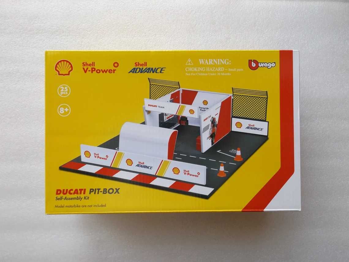 Shell Ducati pit-box