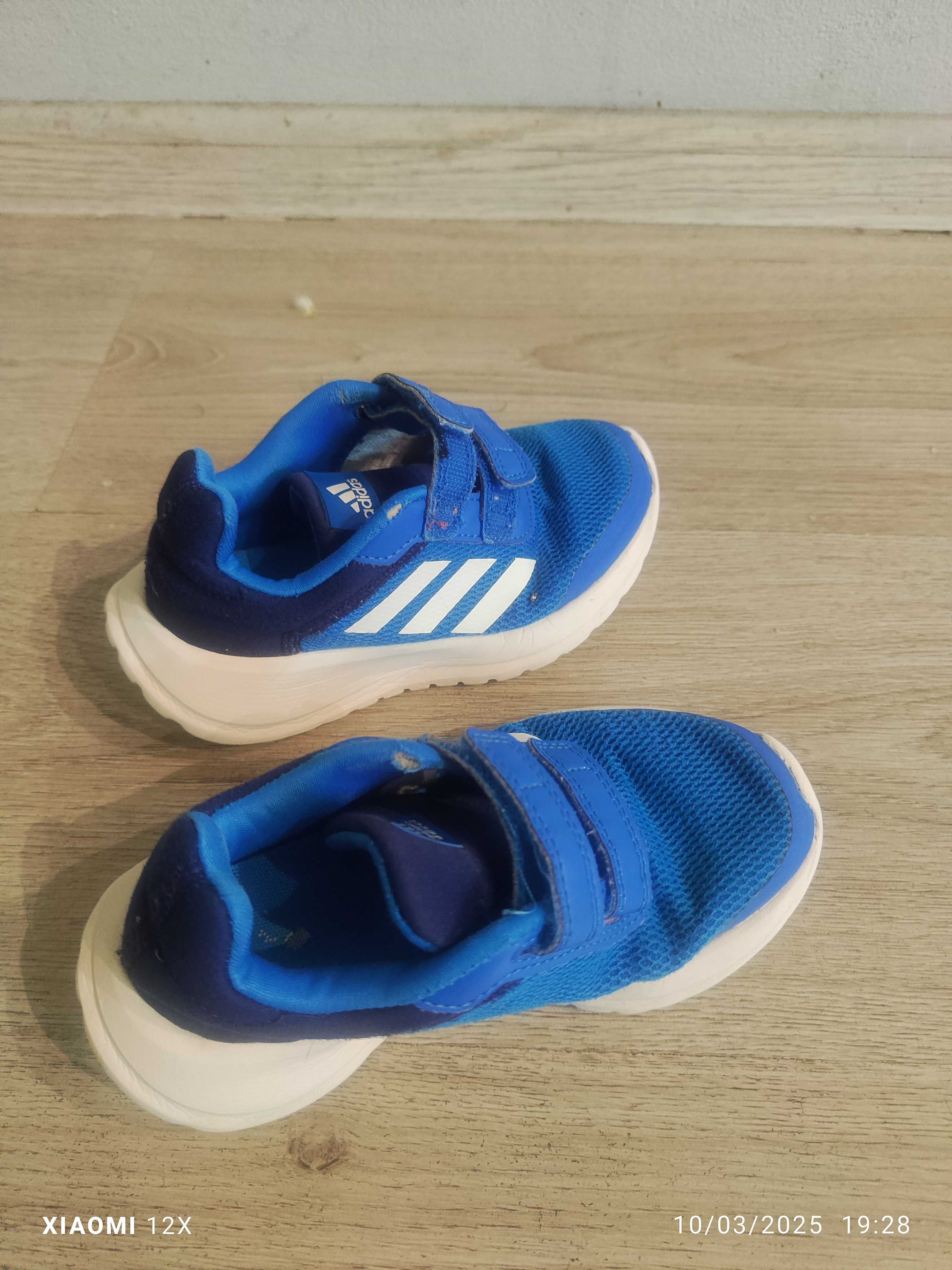 Маратонки adidas-28