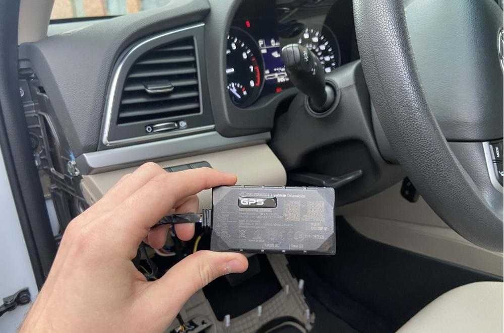 GPS tracker для авто