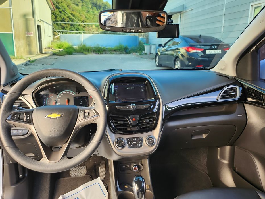 Chevrolet Spark Premier