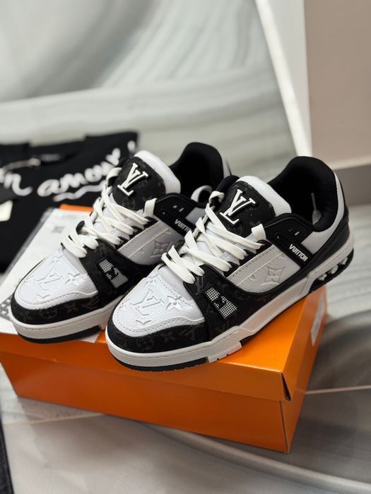 Adidasi Louis Vuitton , 40-45