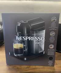 Чисто нова кафемашина Nespresso Vertuo + 50 капсули подарък