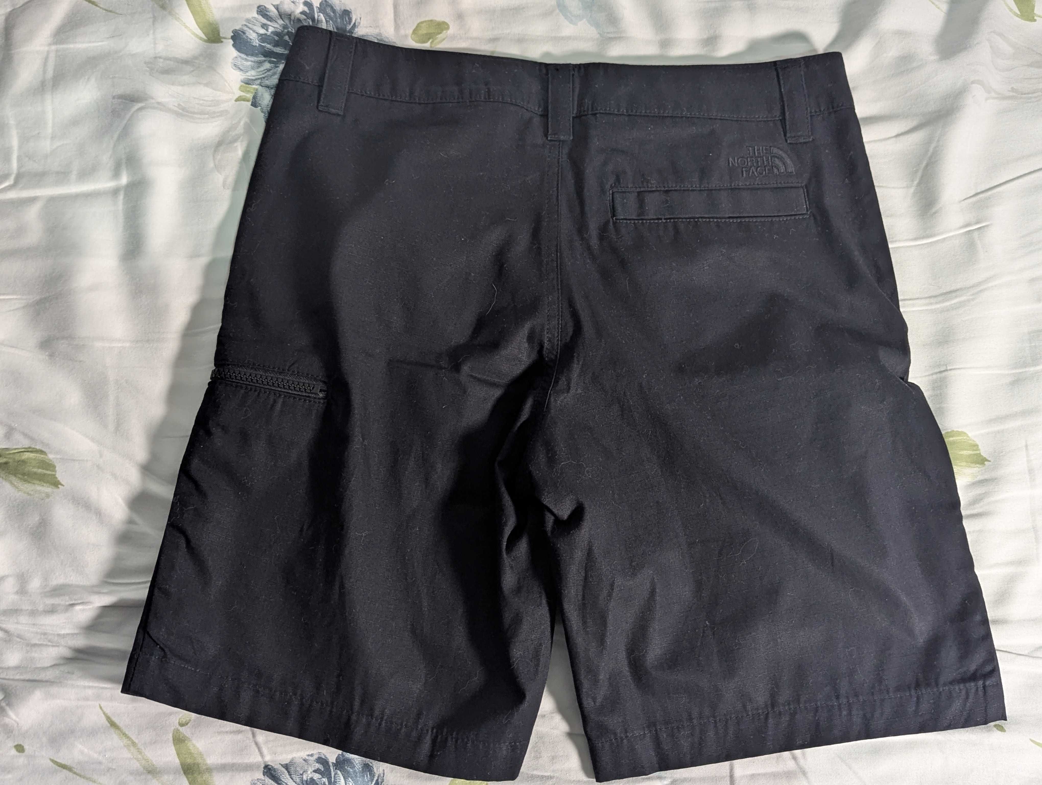 Мъжки шорти The North Face W30