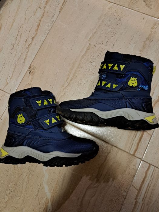 Детски ботушки  .