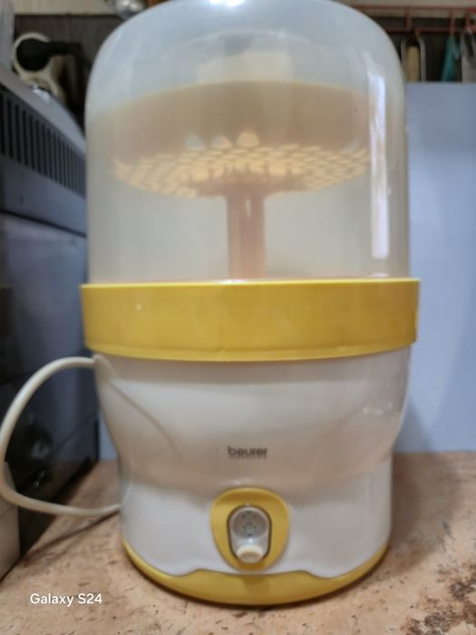 Sterilizator biberoane