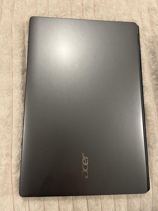 Лаптоп ACER - intel core i3 с чанта