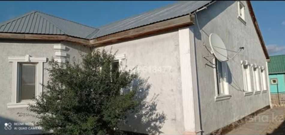 Продается шикарный 3-х комнатный дом в мкр. Жулдыз - 1, 8 улица.