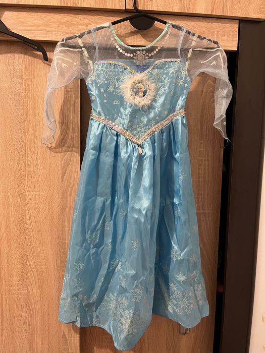 Рокля на Елза , DISNEY