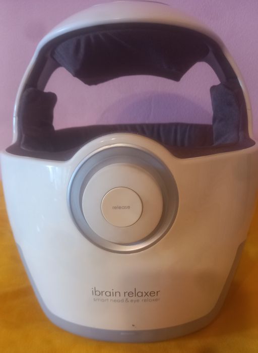 Aparat de masaj pentru cap si ochii Breo