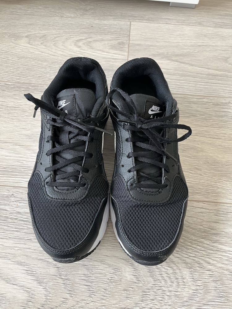 Маратонки Nike air max SC