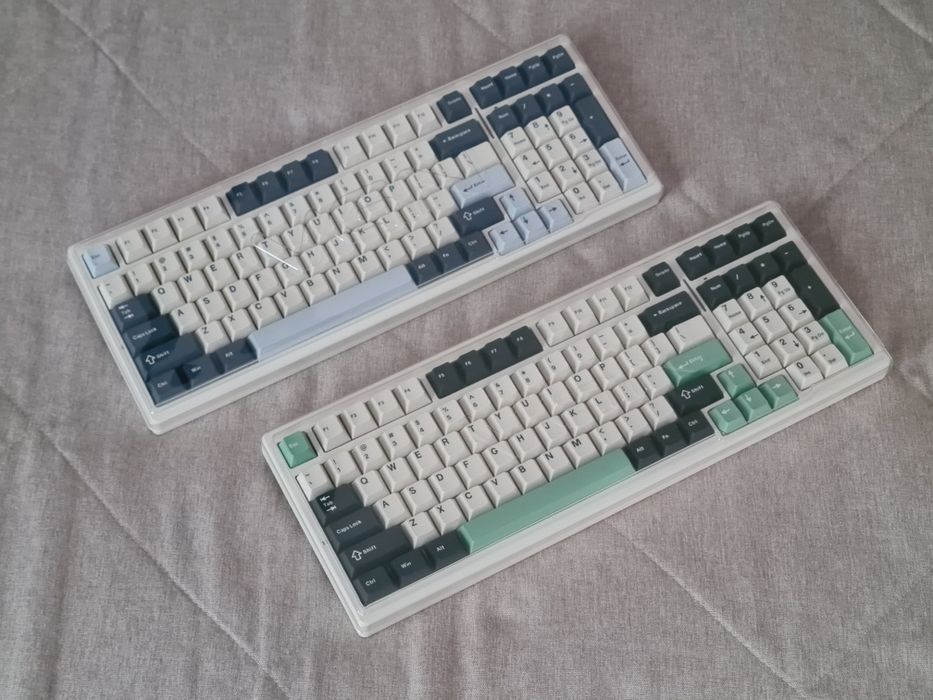 Продам новые полноразмерные клавиатуры Vgn S99