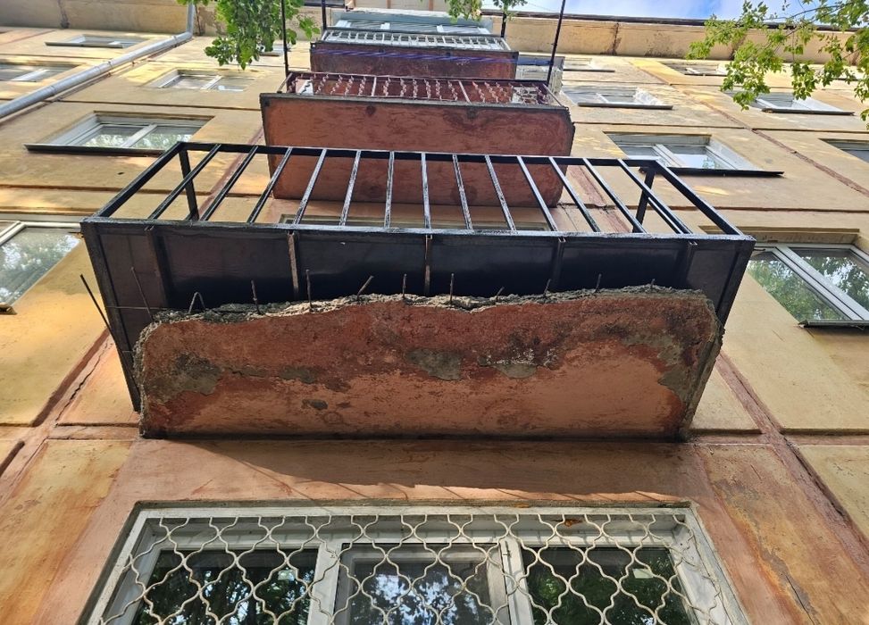 Ремонт балконных плит,парапедов,установка козырьков