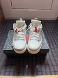 Jordan Spizike Low