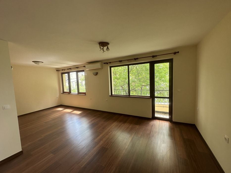 Тристаен апартамент на Генералите от собственик!