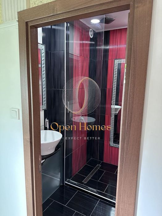 Продава се Тристаен апартамент в Пловдив, Тракия - 70 кв.м за 1600 €/кв.м - Снимка #9
