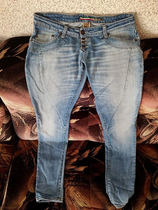 Безплатно дънки 36/38 номер