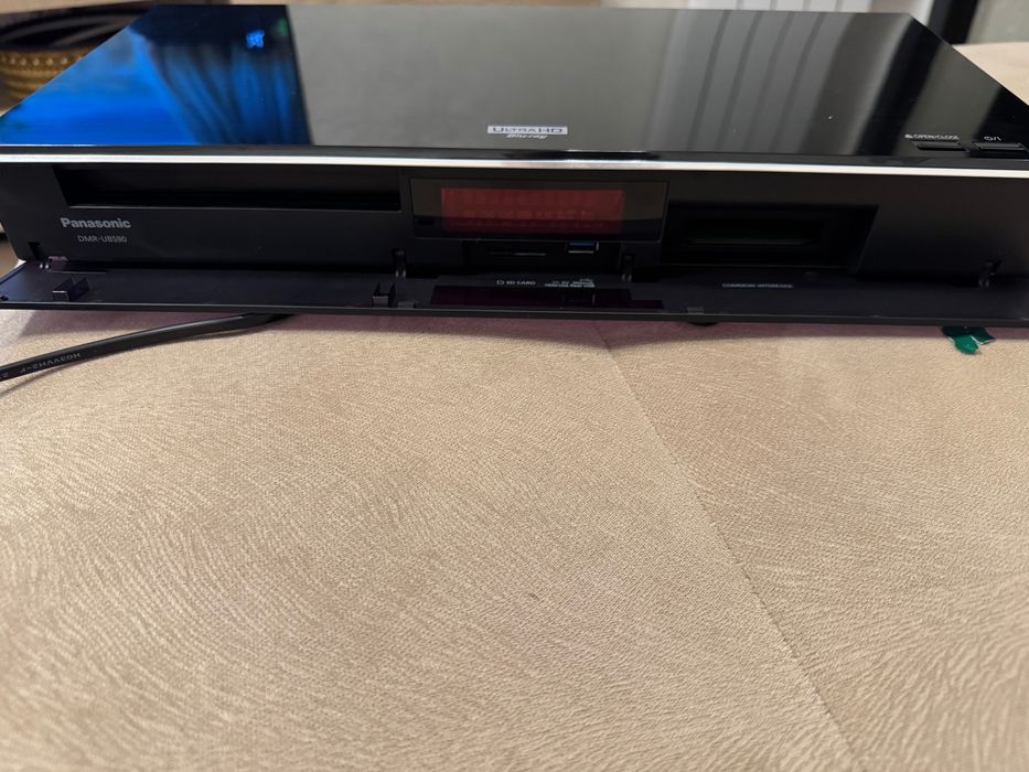 Panasonic ubs90 blu-ray