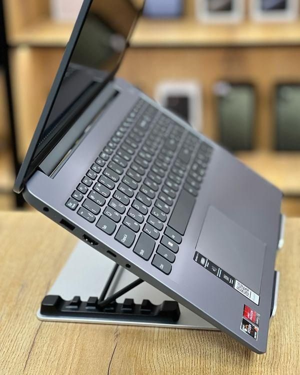 Lenovo IdeaPad ⁗ Ryzen 7 | ОЗУ 8Gb | SSD 512 GB