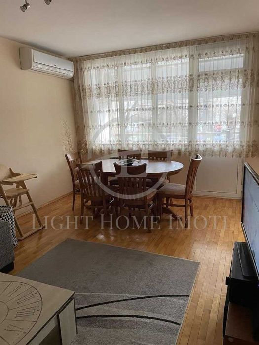 Продава се Тристаен апартамент в Пловдив, Каменица 1 - 110 кв.м за 1855 €/кв.м - Снимка #2