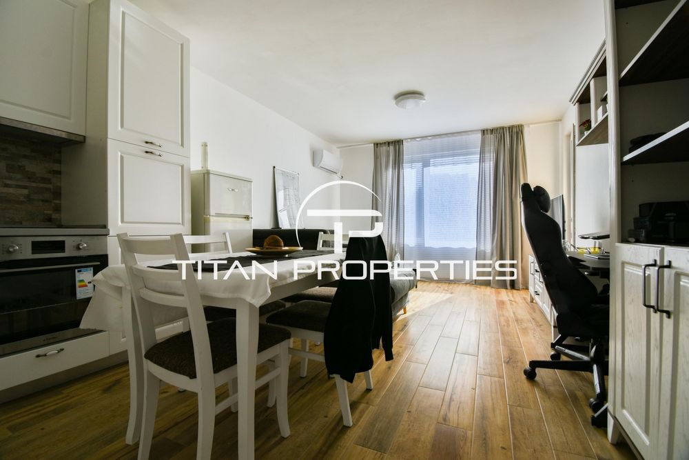 Дава се под наем Двустаен апартамент в София, Зона Б-18 - 81 кв.м за 725 € - Снимка #2