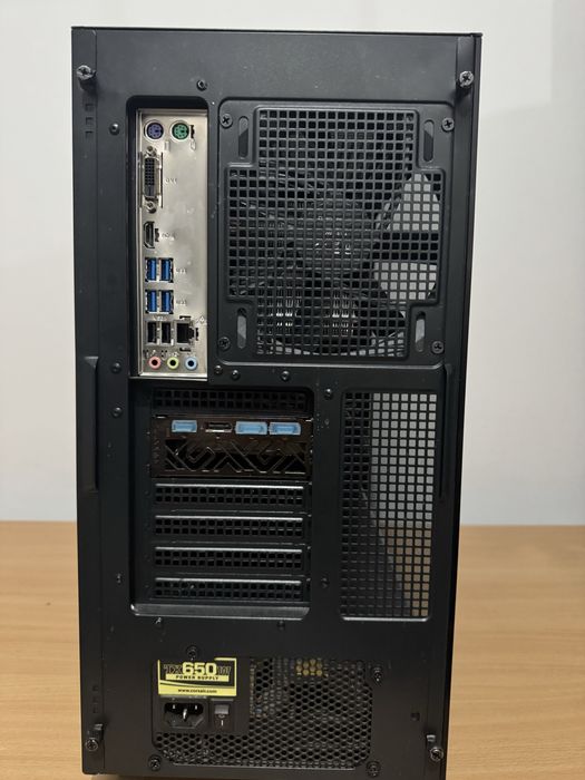 Pc Ryzen 7 3700x , 32 gb ram , RX Vega 56 8 gb , 1 tb ssd