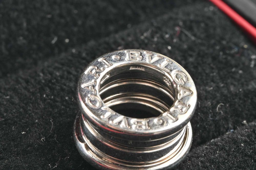 Bulgari / Bvlgari B.zero1 Златна Висулка 750 ( 18К), 6 грама