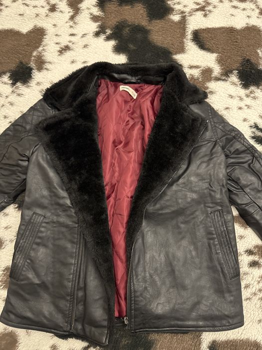 Продам курику из эко кожи на мальчика