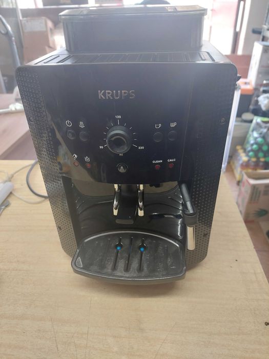 Кафеавтомат KRUPS EA81