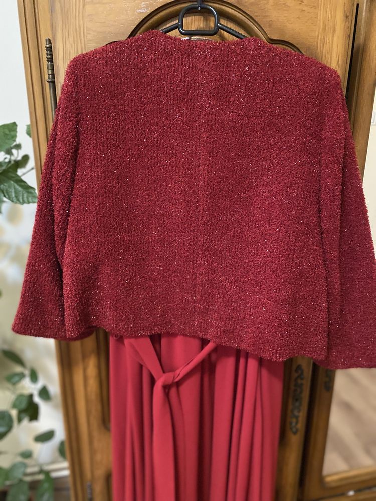 Rochie si sacou elegante de nunta