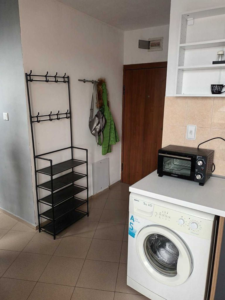 Дава се под наем Ателие в София, Център - 31 кв.м за 306 € - Снимка #4