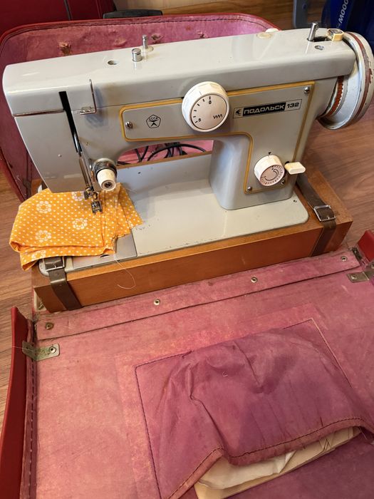 Швейная машинуа Подольск 132