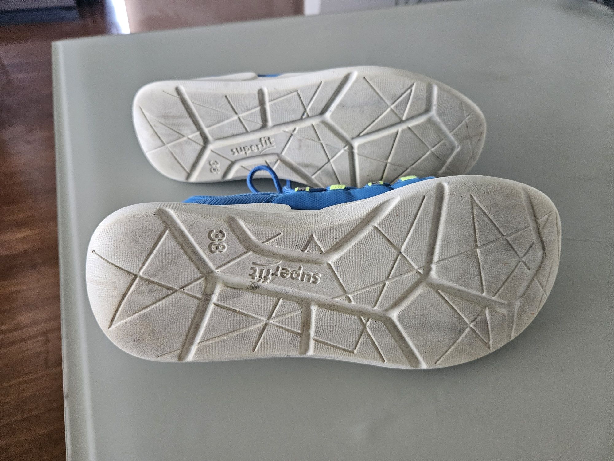 Маратонки Superfit 38 gore-tex