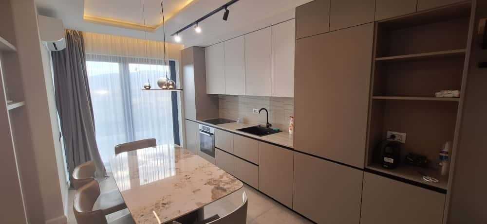 Vand apartament 3 camere cartier Buna Ziua