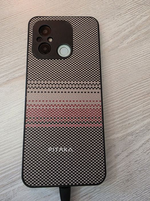 Продаётся Redmi 12C/128
Б/у в рабочем состоянии. 
Оперативная память 4