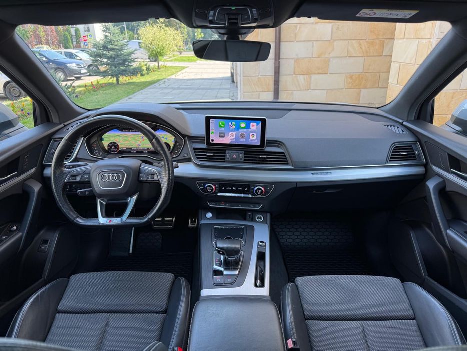 Audi Q5 • S-Line • Quattro • Matrix • Virtual • Pano • Keyless • Piele