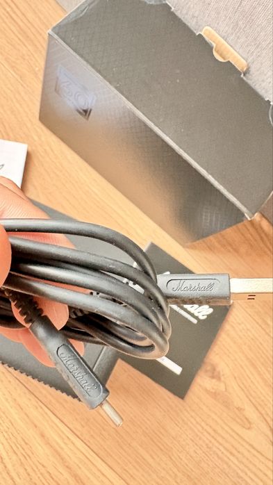 Marshall Emberton 60th anniversary bluetooth колонка