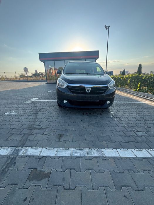 Dacia Lodgy 2013