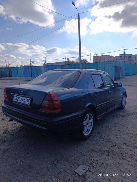 Mercedes c180 Мерседес с180