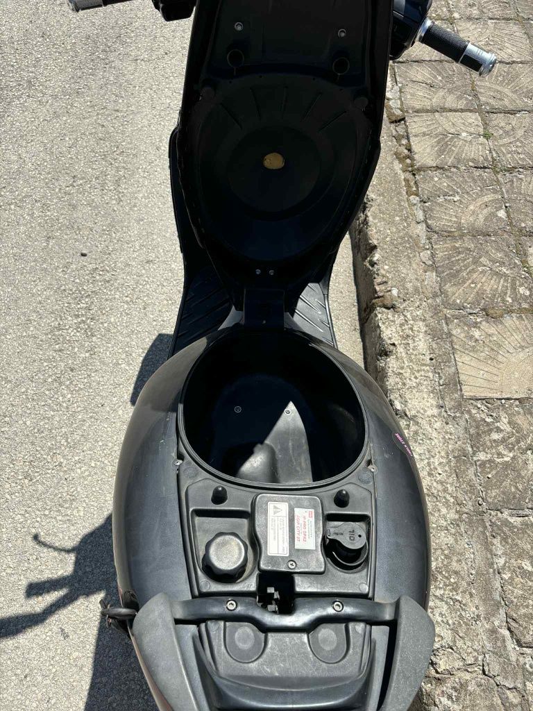 Aprilia sr 50 cc