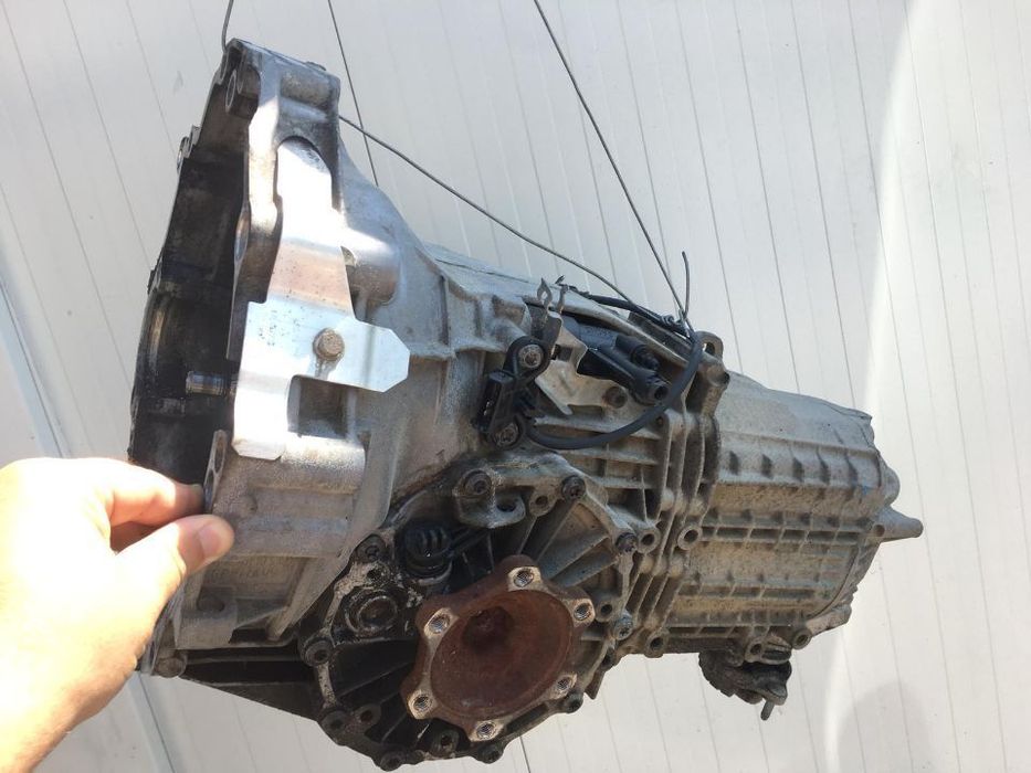 Cutie Viteze Manuala in 5 Trepte Audi A4 B6 1.9TDI 131cp AWX 2000 - 2004 Cod GBQ