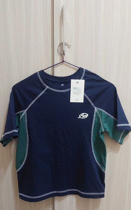 Продается футболка для мальчика H&M