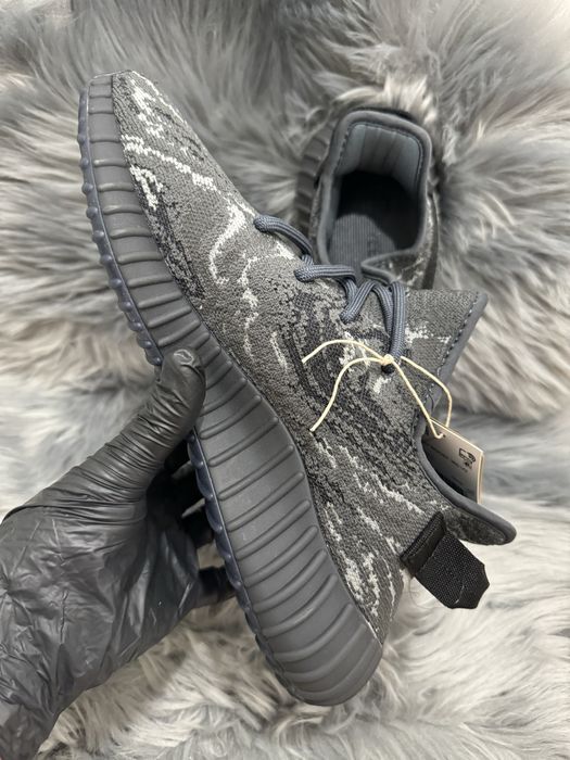 36-46 Yeezy 350 v2 MX Dark Salt