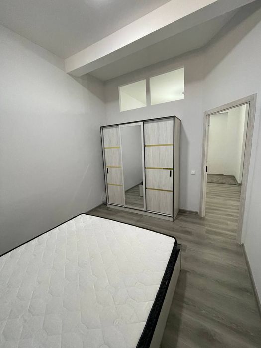Mirzo Ulug'bek metroga yaqin joyda joylashgan 2 xonalik uy